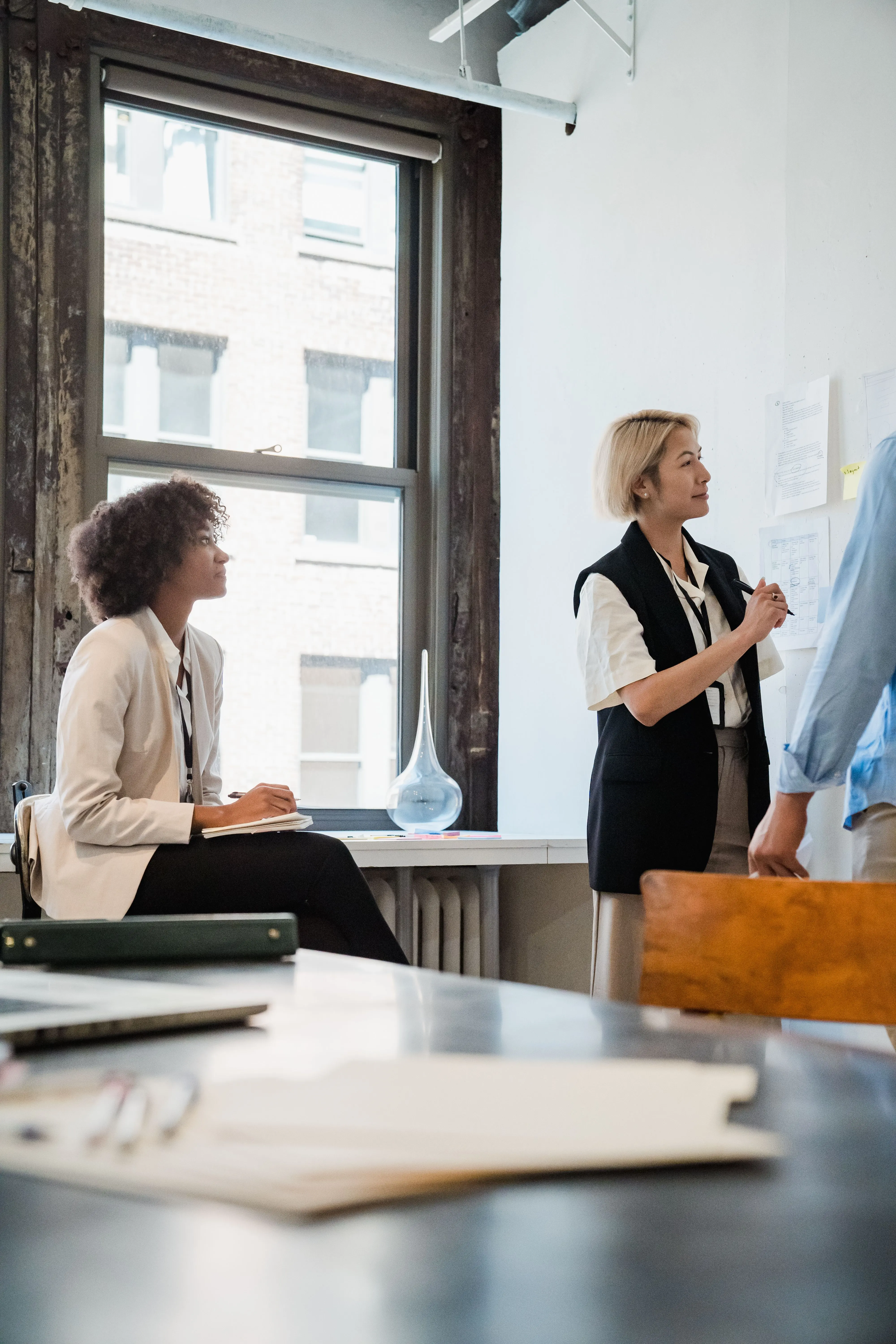 F&A Executive Consultants discussing strategy with a client